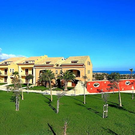 Marina Di Cala Del Sole Hotel Licata Luaran gambar